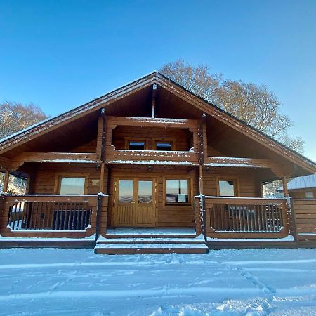 Pine Lodge Gorebridge Exterior photo